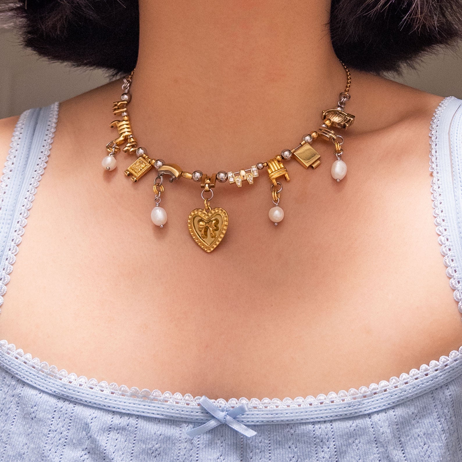 afternoon tea in gold