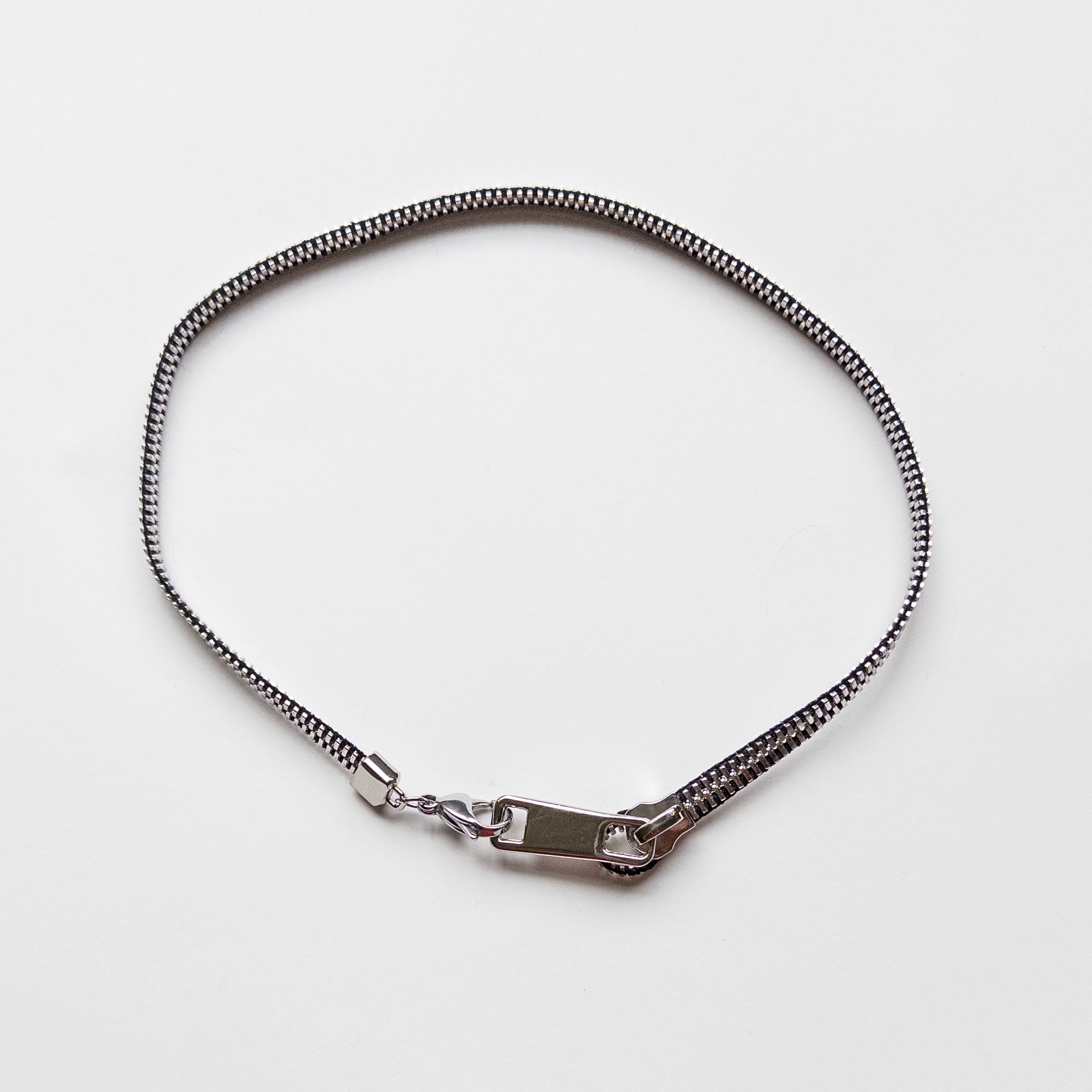 multi-wear adjustable zipper necklace – Sweaty Pigeon